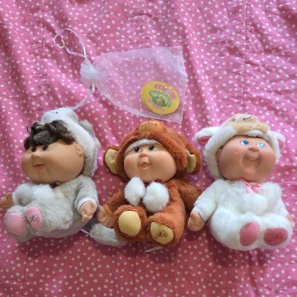 3 Cabbage Patch Kids Snugglies 25th Year Celebration NWT Tags Are Just Detached